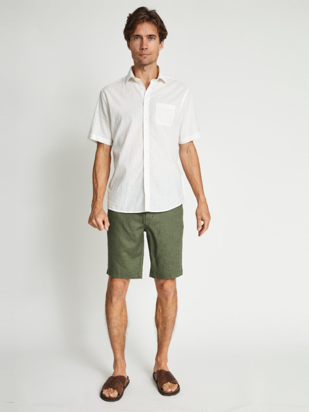 Bruun &amp; Stengade - Abel Linen Shorts in Army