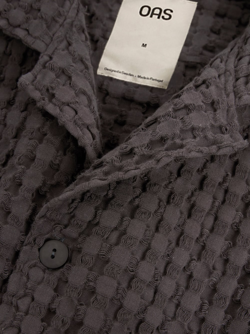 Cuba Waffle Shirt in Nearly Black