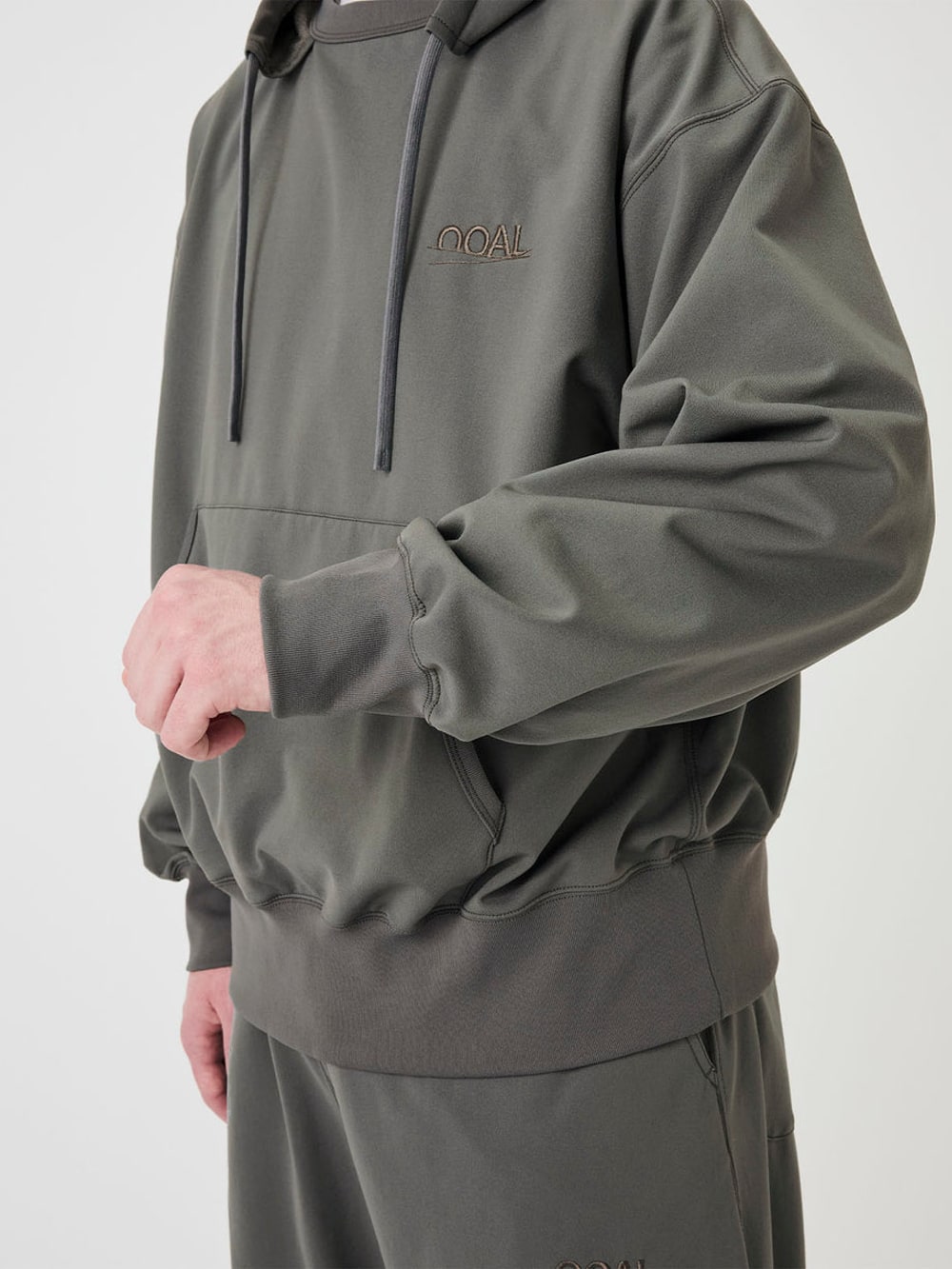 OOAL Polyester Pile Hoodie - Charcoal