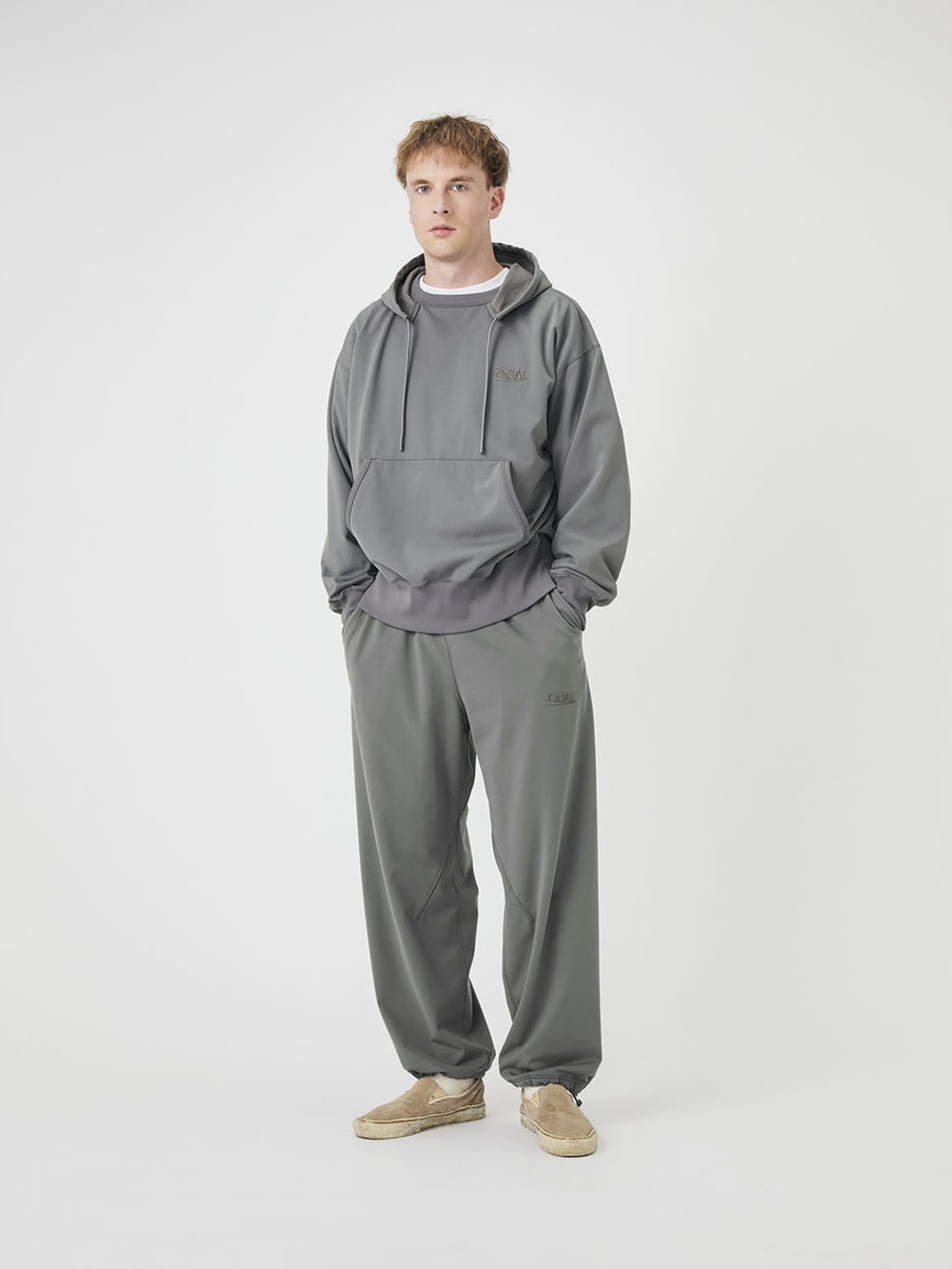OOAL Polyester Pile Sweatpants - Charcoal