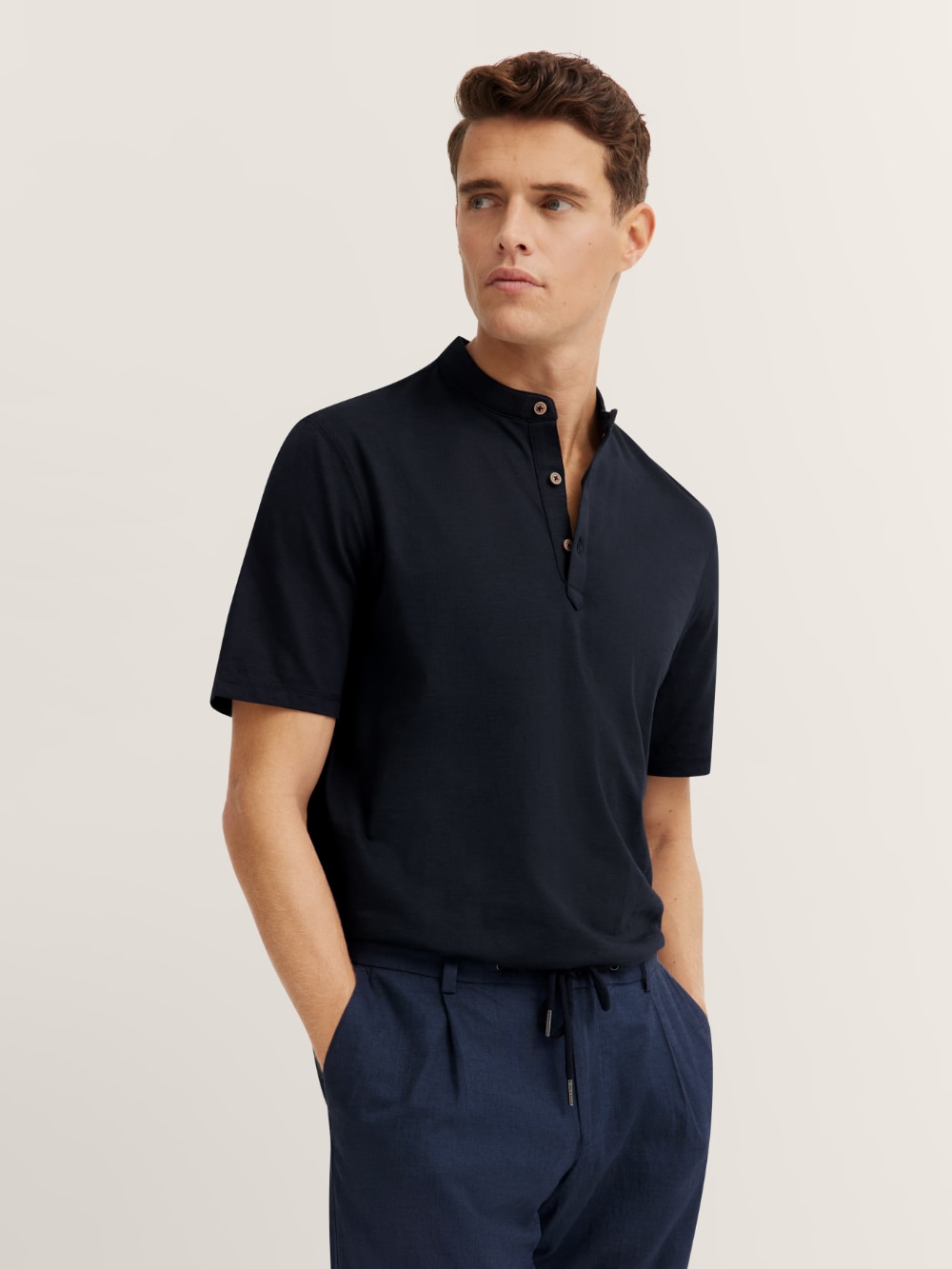 Bugatti - Band Collar Henley in Navy