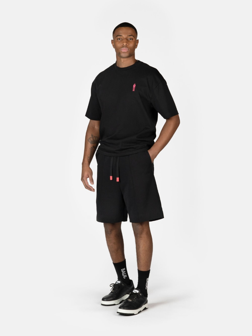 BALR.: The Wall Box Fit T Shirt - Jet Black | Gotengo Menswear