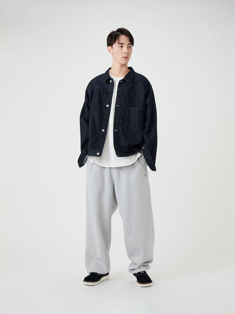 Short Denim Jacket - Indigo