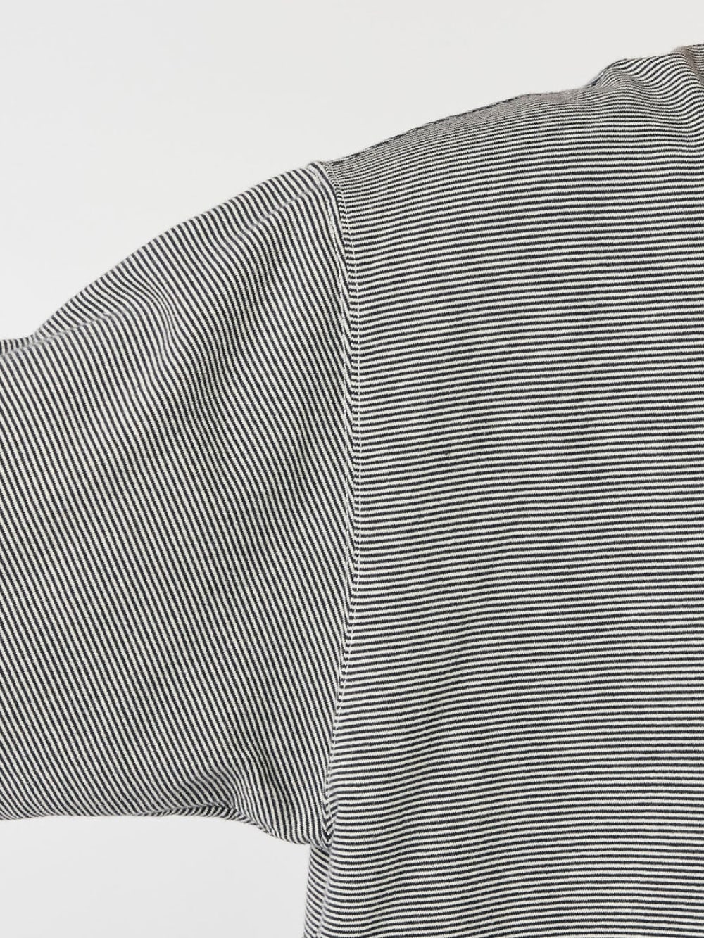 Micro Stripe Pocket Tee - Navy X White