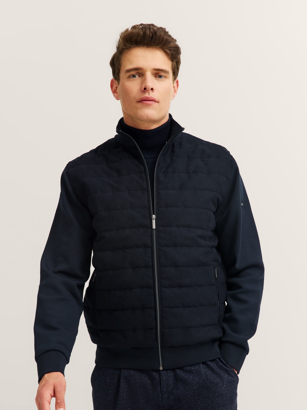 Bugatti - Horizontal Quilted Sweat Jacket in Navy